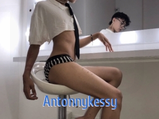 antonnykessy 12x Gay
